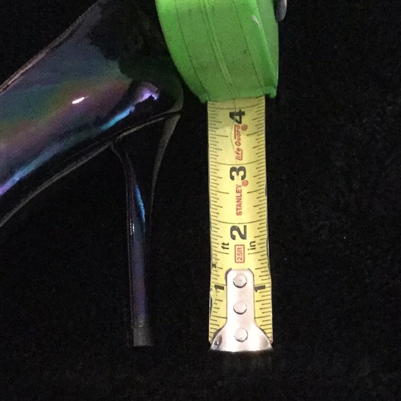 Shoes - Picture 6 of 6